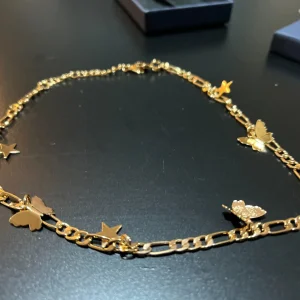 U7 Gold-Plated Butterfly & Star Choker Necklace – Women’s Fashion Pendant